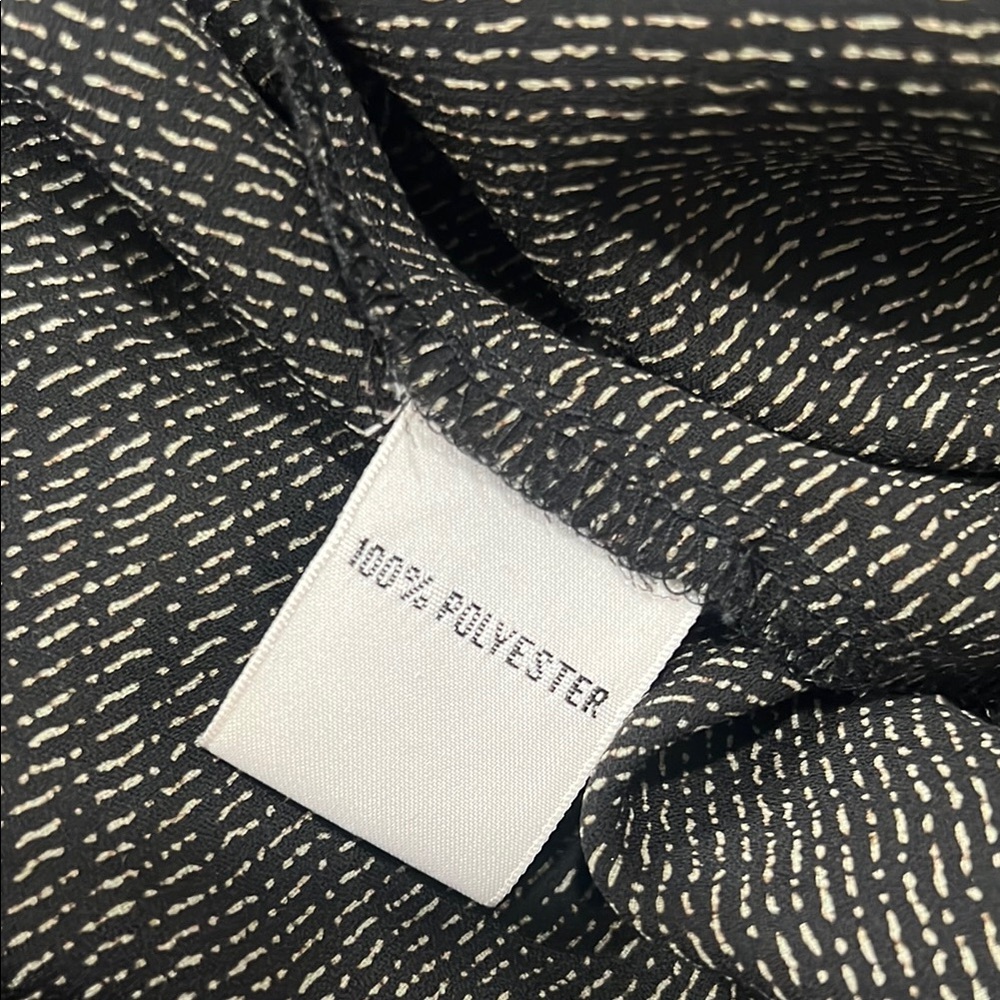 Patterned Button Down Blouse - Picture 3 of 7